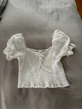 Faithfull the Brand White Smocked Puff-Sleeve Crop Top